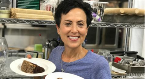 Chef aj - Oct 21, 2014 · Chef AJ has followed a plant-based diet for over 36 years. She is a chef, culinary instructor, professional speaker, and author. With her comedy background, she has made appearances on The Tonight Show with Johnny Carson, The Tonight Show with Jay Leno, David Letterman, and more. 